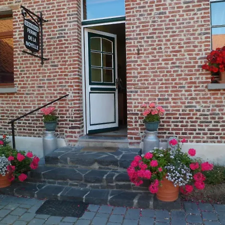 De La Noyelle A En Melantois לינה וארוחת בוקר